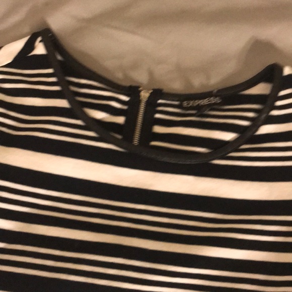 Black and white stripped shirt - Picture 2 of 3